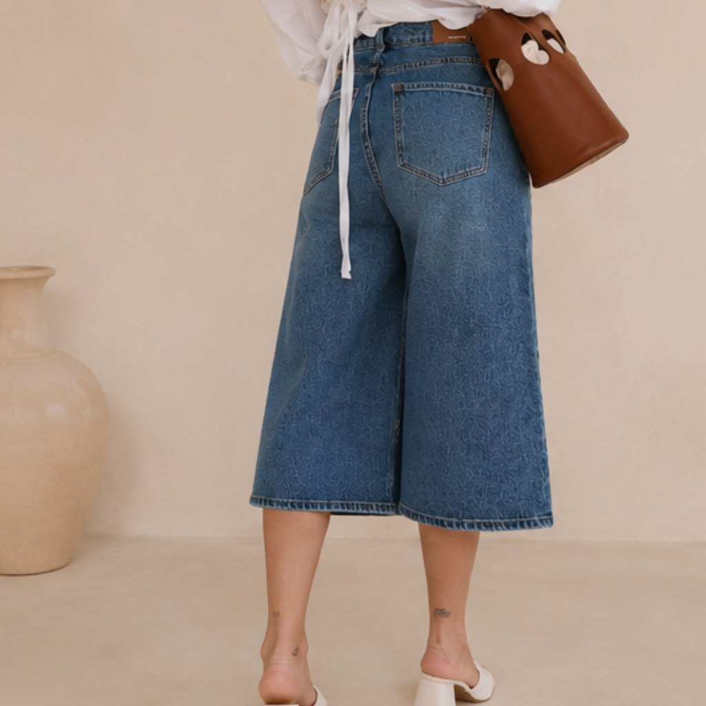 Bermuda Denim de Cintura Alta