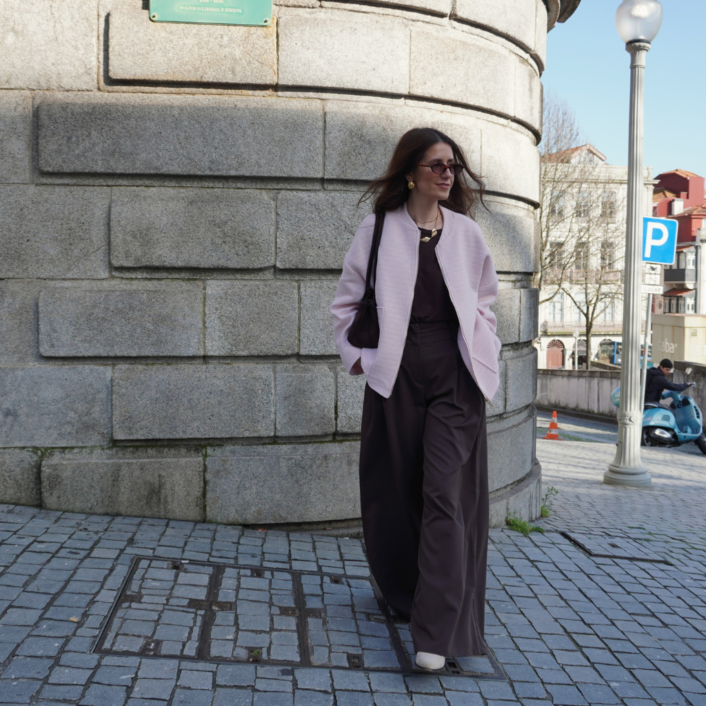 Calças cintura subida