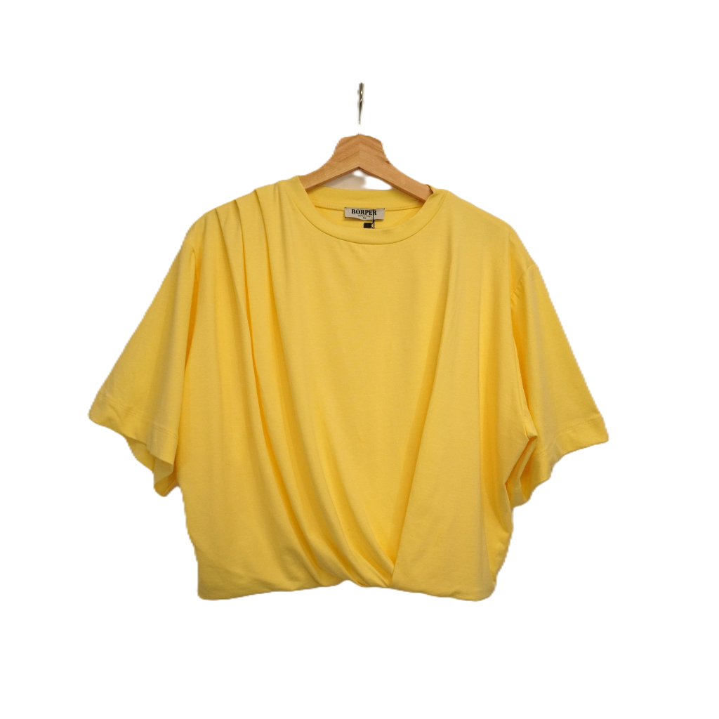 T-shirt com Pregas